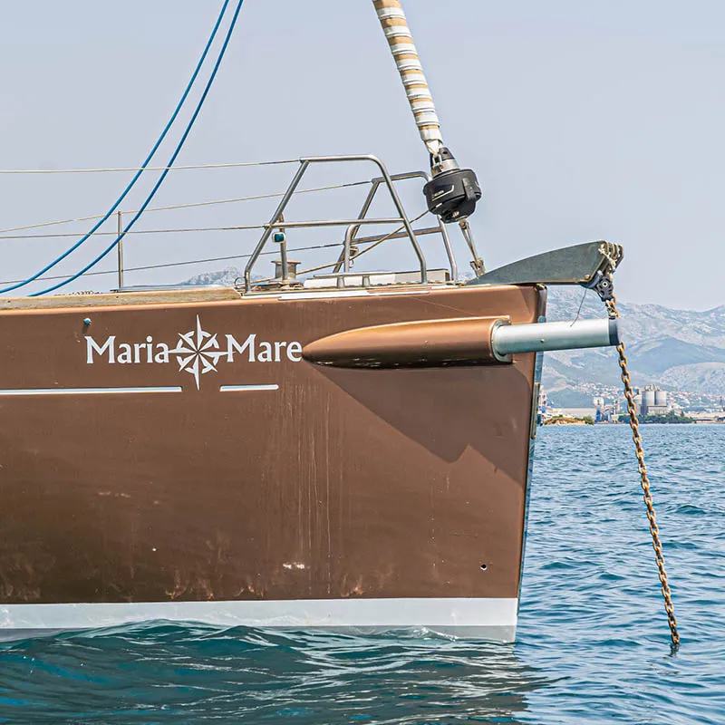 Bild zeigt Ausbildungsyacht der Segelschule Maria Mare für Segelschein in Kroatien.