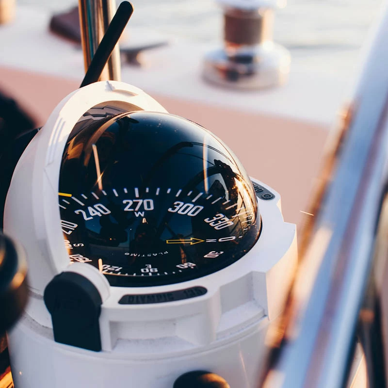 Bild zeigt Ausbildungsyacht der Segelschule Maria Mare für Segelschein in Kroatien.